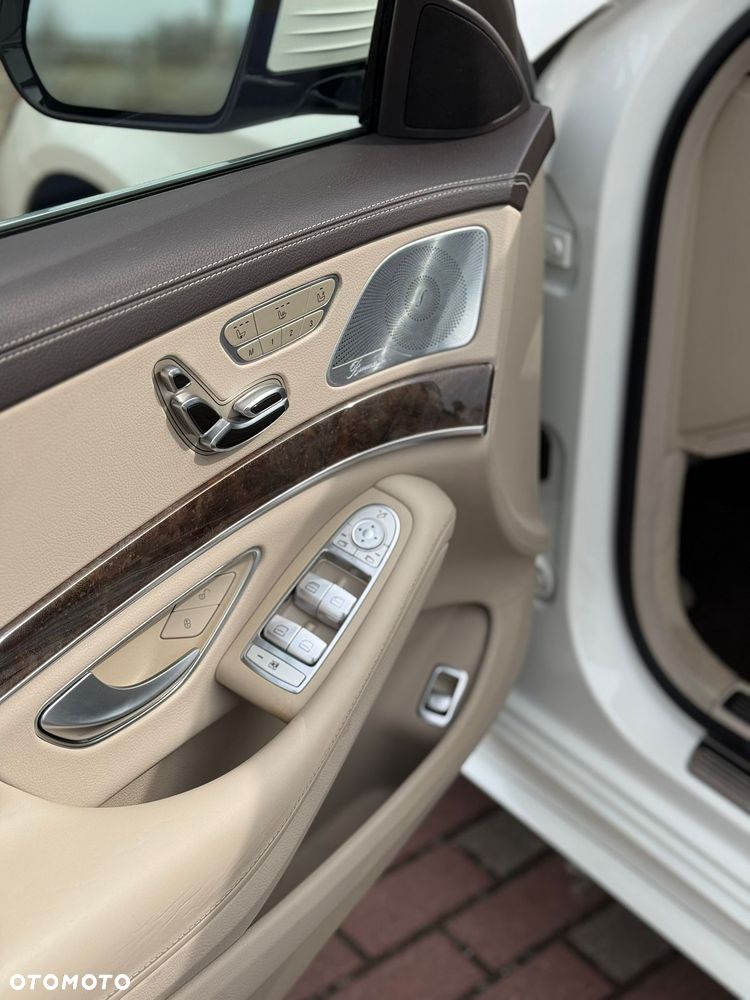 Mercedes-Benz Klasa S 580 4Matic 9G-TRONIC - 27