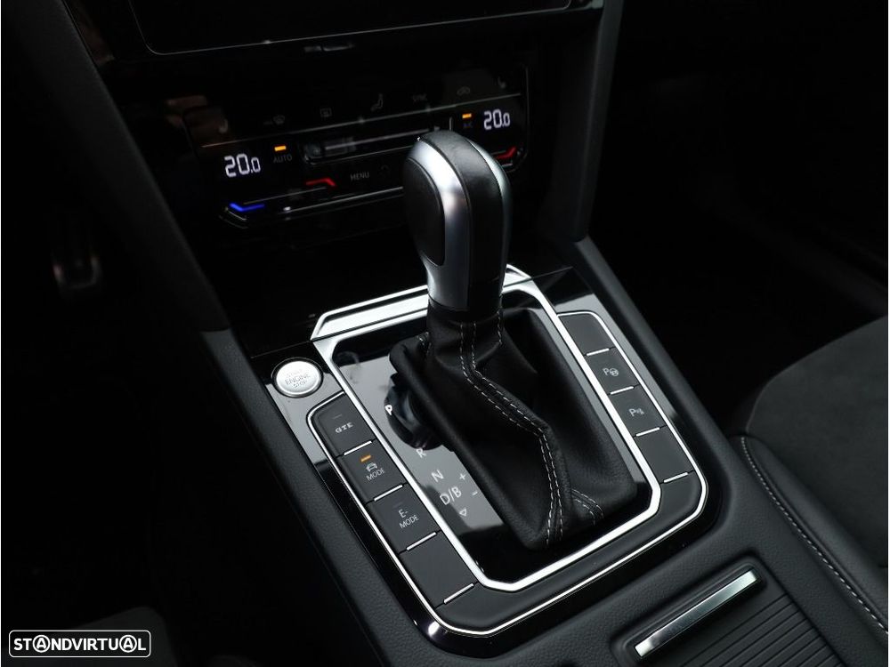 VW Arteon 1.4 TSI eHybrid R-Line - 32