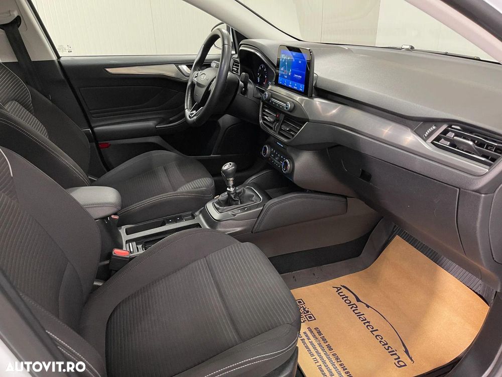 Ford Focus 1.5 EcoBlue Titanium - 10