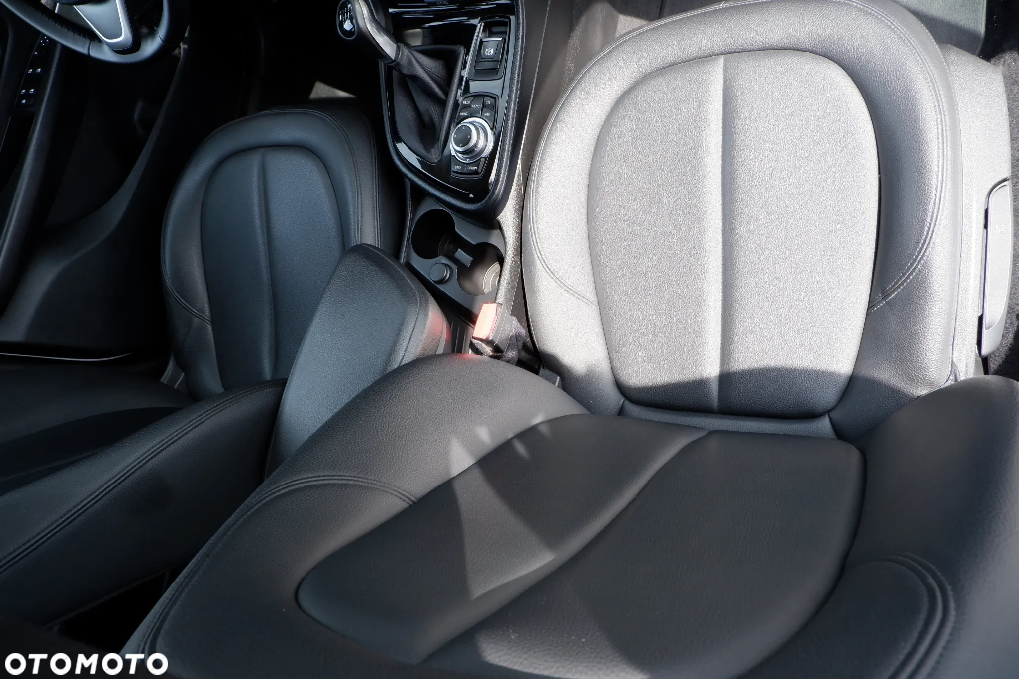 BMW Seria 2 216d Active Tourer Advantage - 8