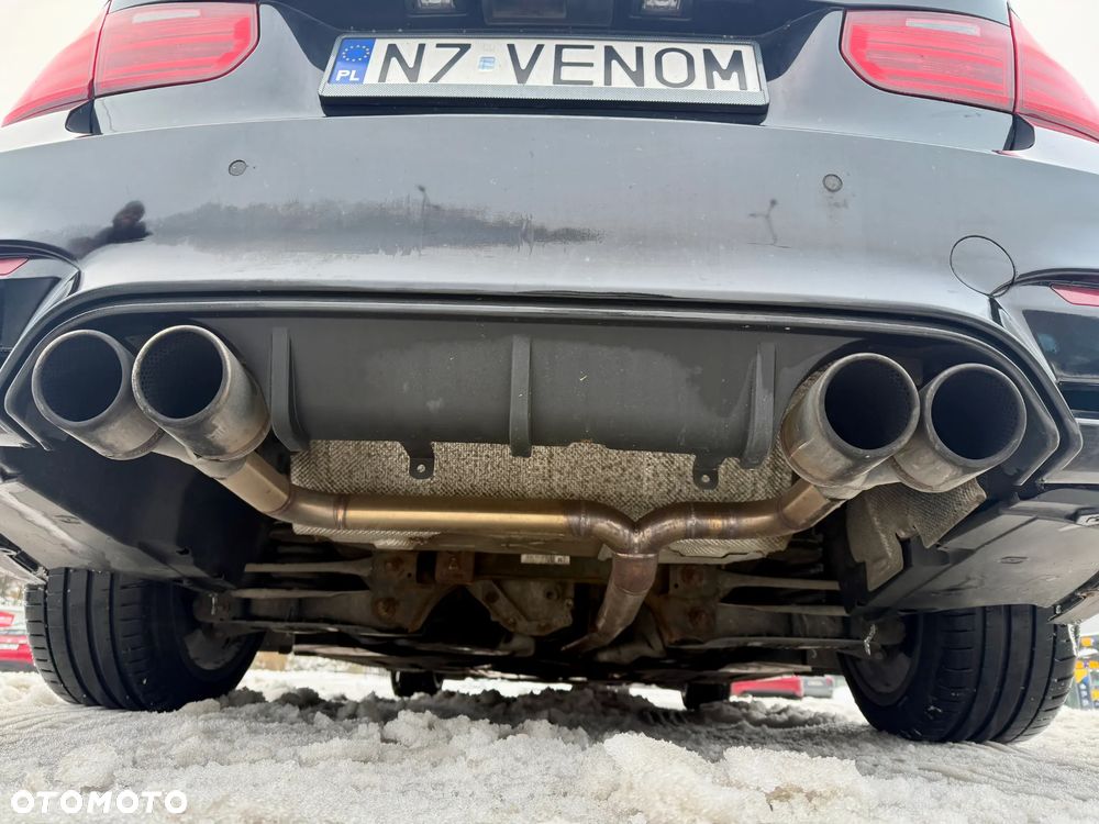 BMW Seria 3 320i Sport Line - 11