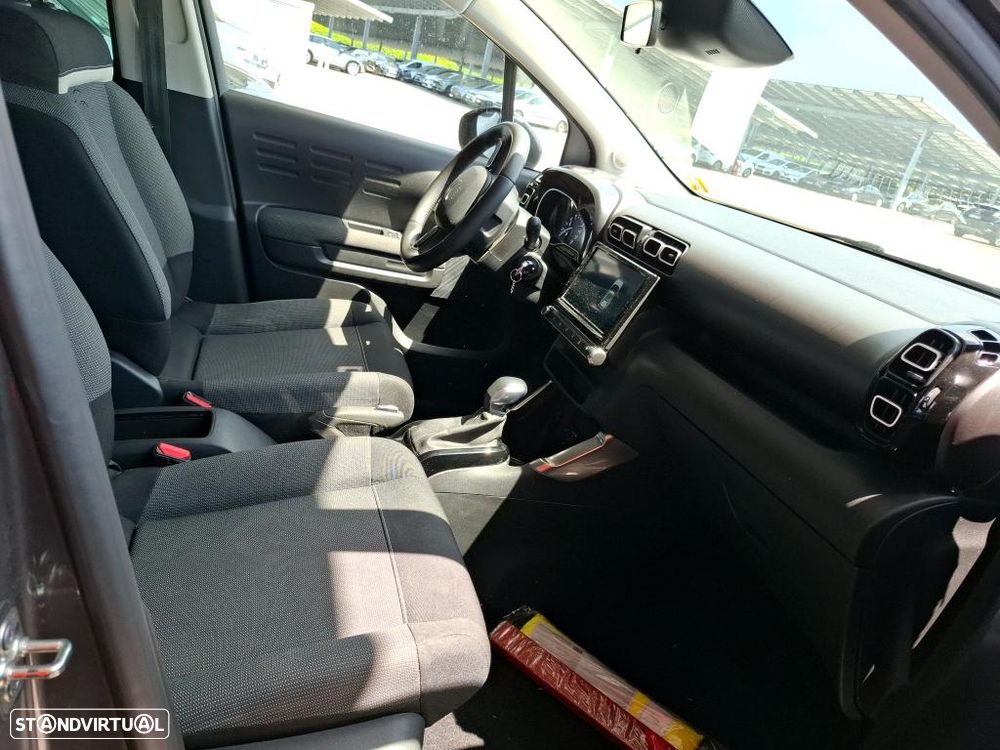 Citroën C3 Aircross 1.2 PureTech Shine EAT6 - 4