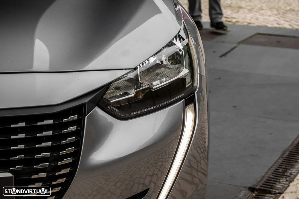 Peugeot 208 1.2 PureTech Active - 8