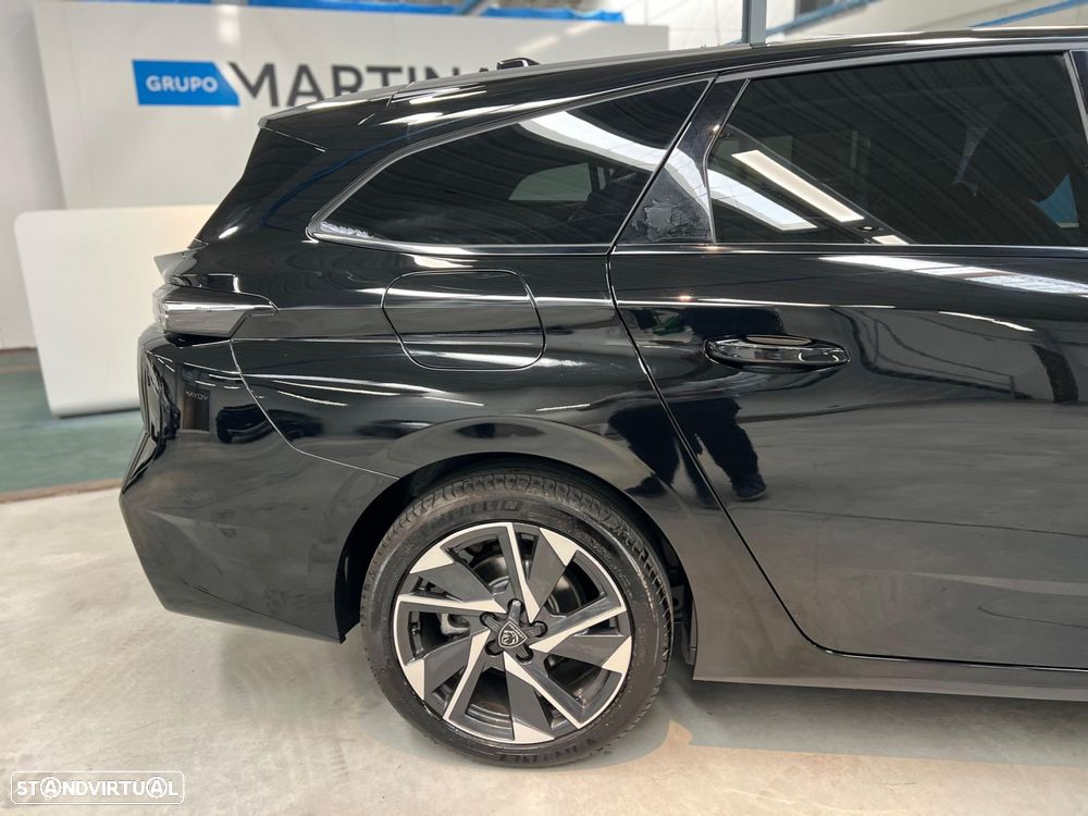 Peugeot 308 SW 1.2 PureTech Allure - 12