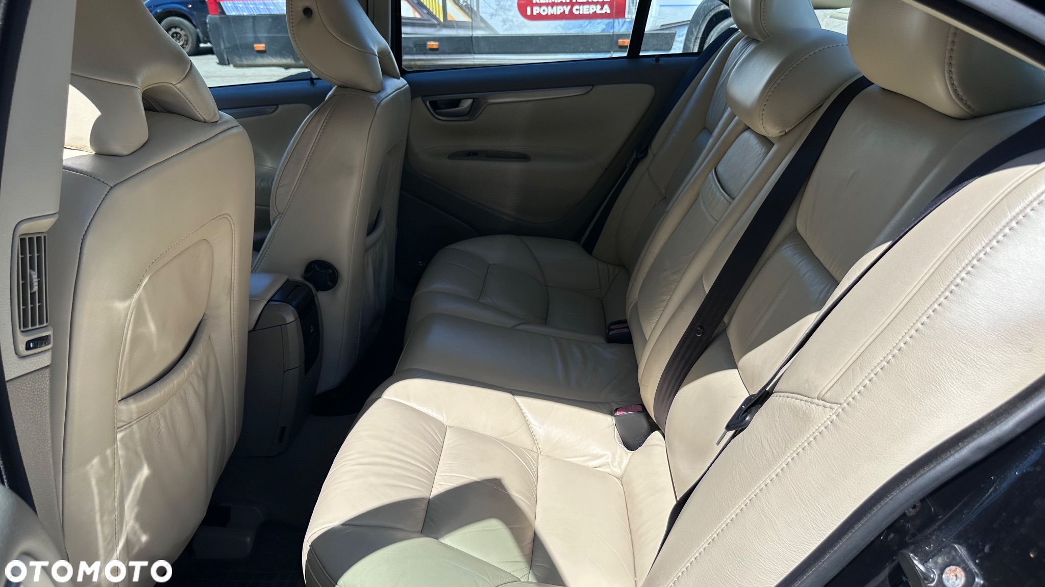 Volvo S60 - 17
