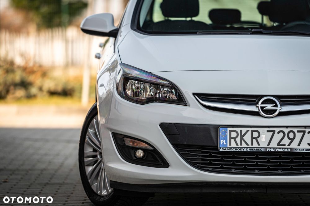 Opel Astra 1.4 Turbo Automatik Cosmo - 4