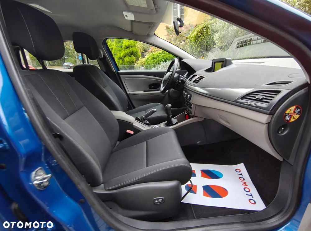 Renault Megane 1.6 16V 100 Expression - 13