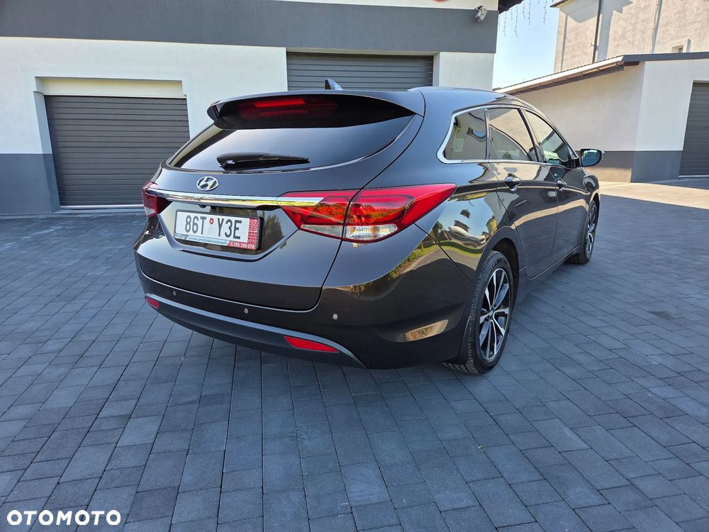 Hyundai i40 Kombi blue 1.7 CRDi Premium - 5
