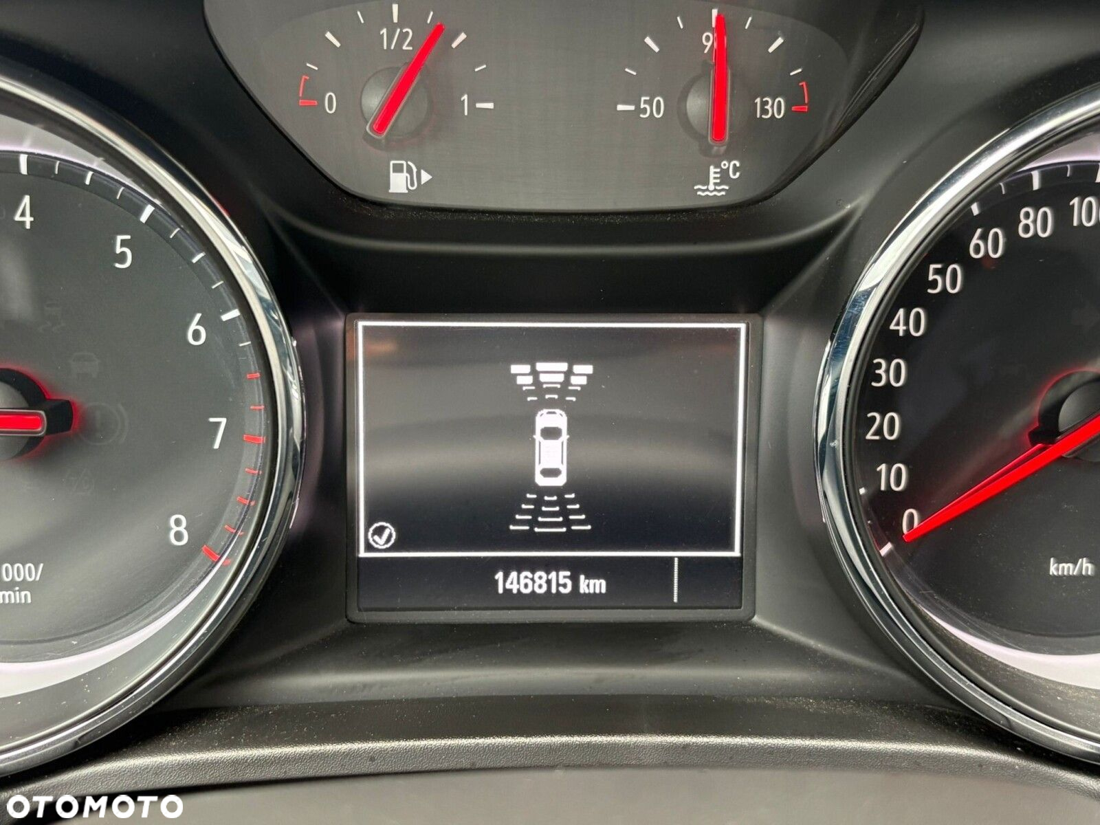 Opel Insignia - 20