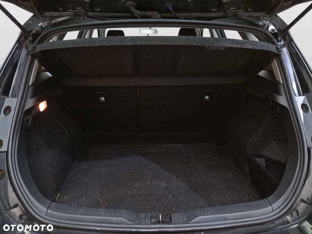 Toyota Auris Hybrid 135 Active - 7