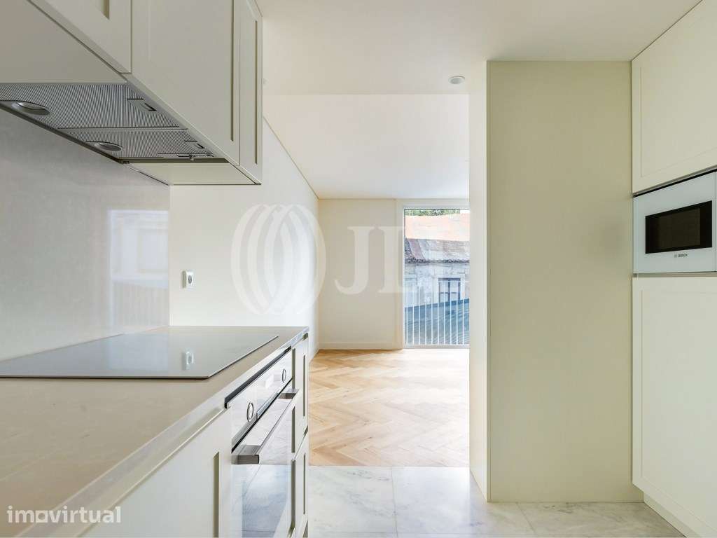 Apartamento T1 com estacionamento, Conde da Ribeira, Lisboa - Grande imagem: 4/20