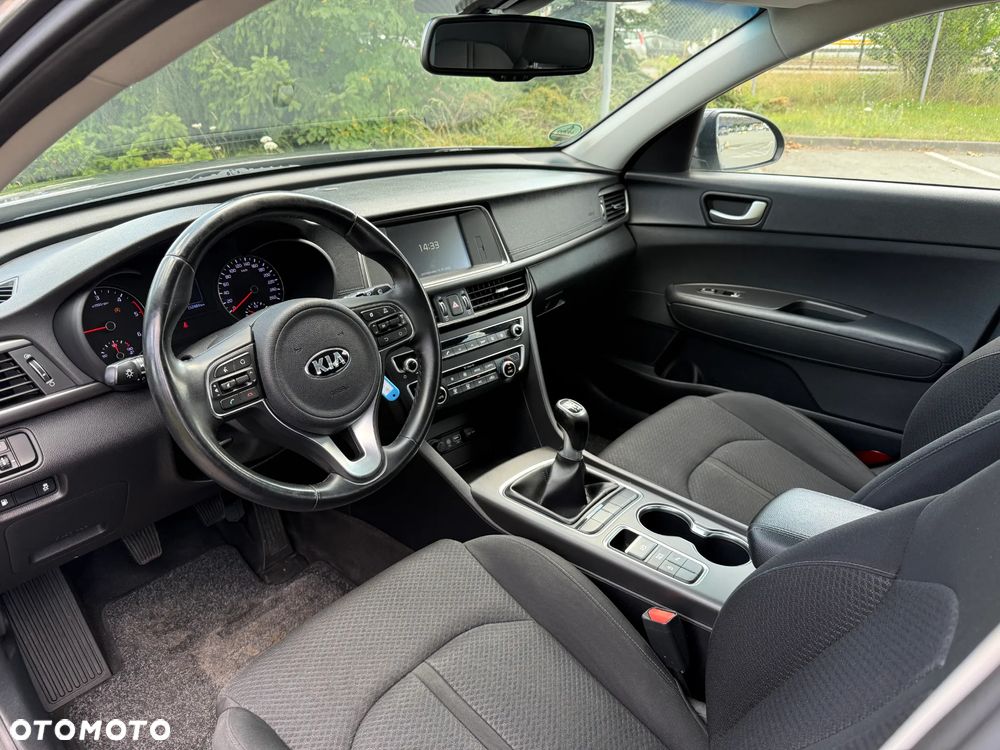 Kia Optima - 15