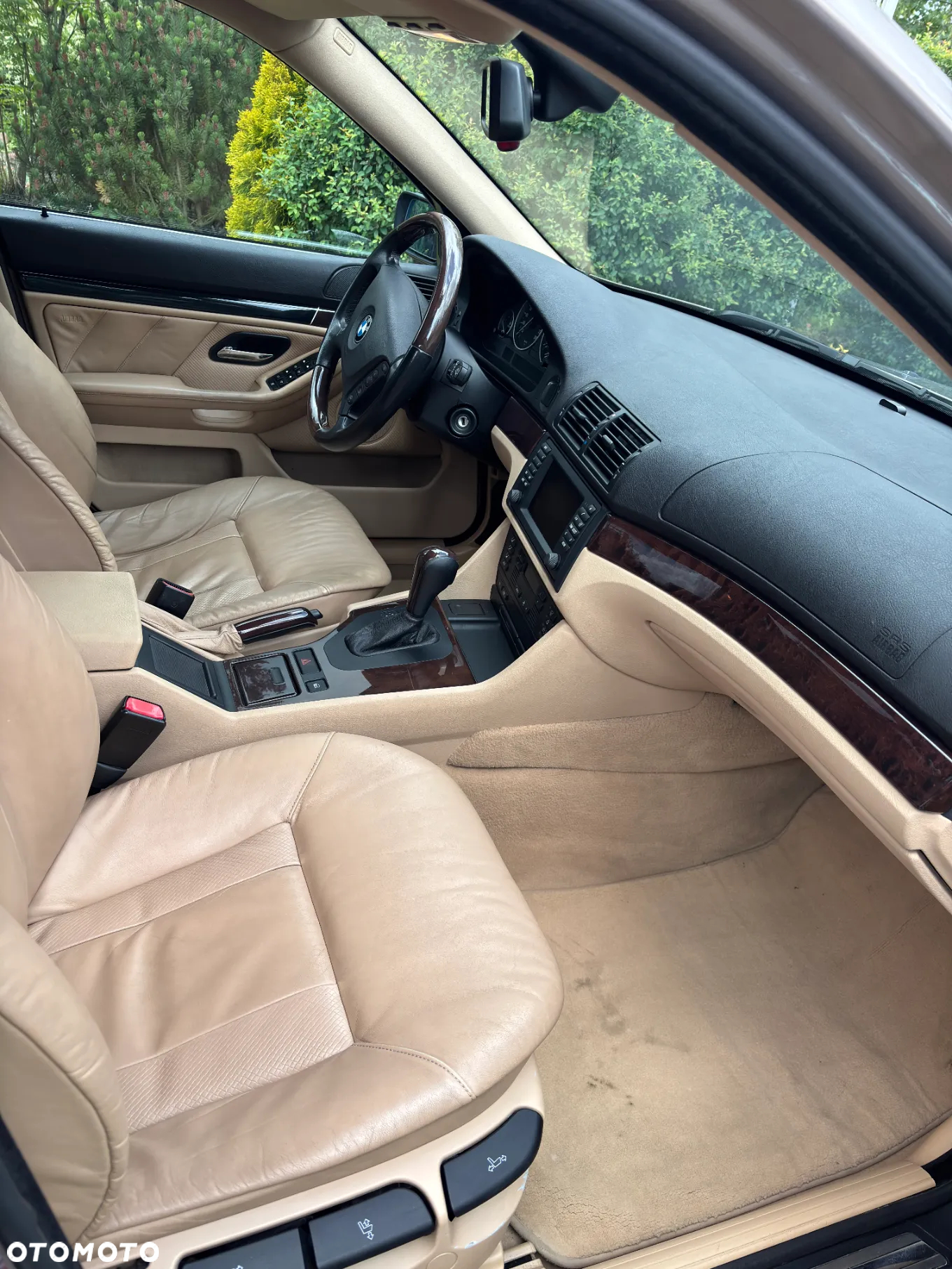 BMW Seria 5 525d - 23