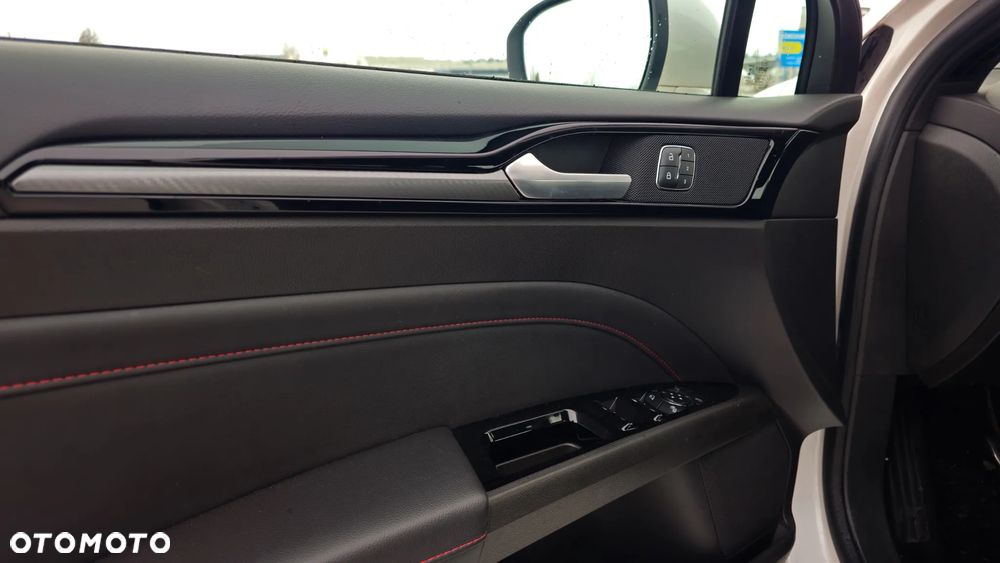 Ford Mondeo 2.0 TDCi ST-Line - 9