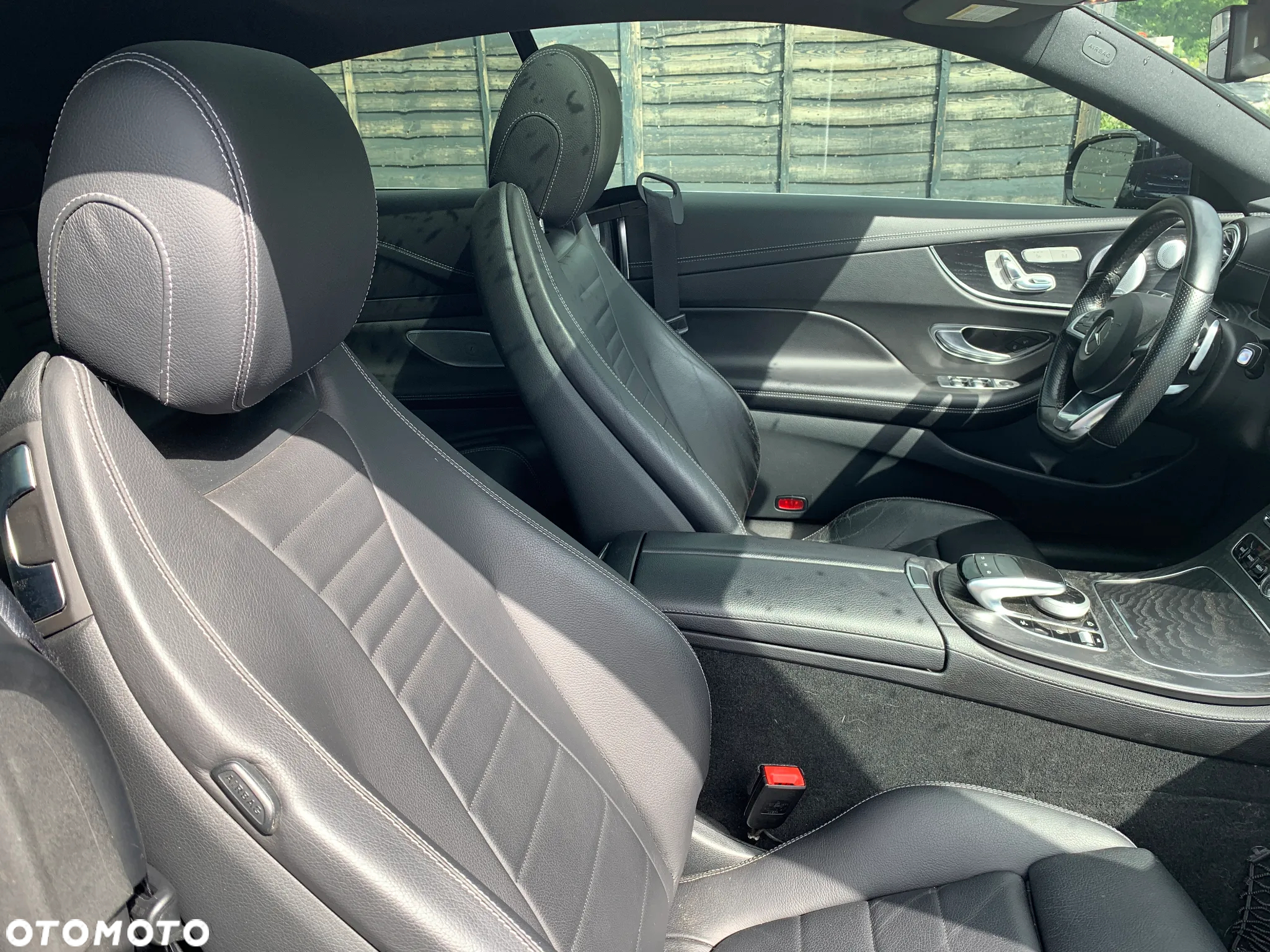 Mercedes-Benz Klasa E 400 4Matic Coupe 9G-TRONIC AMG Line - 20