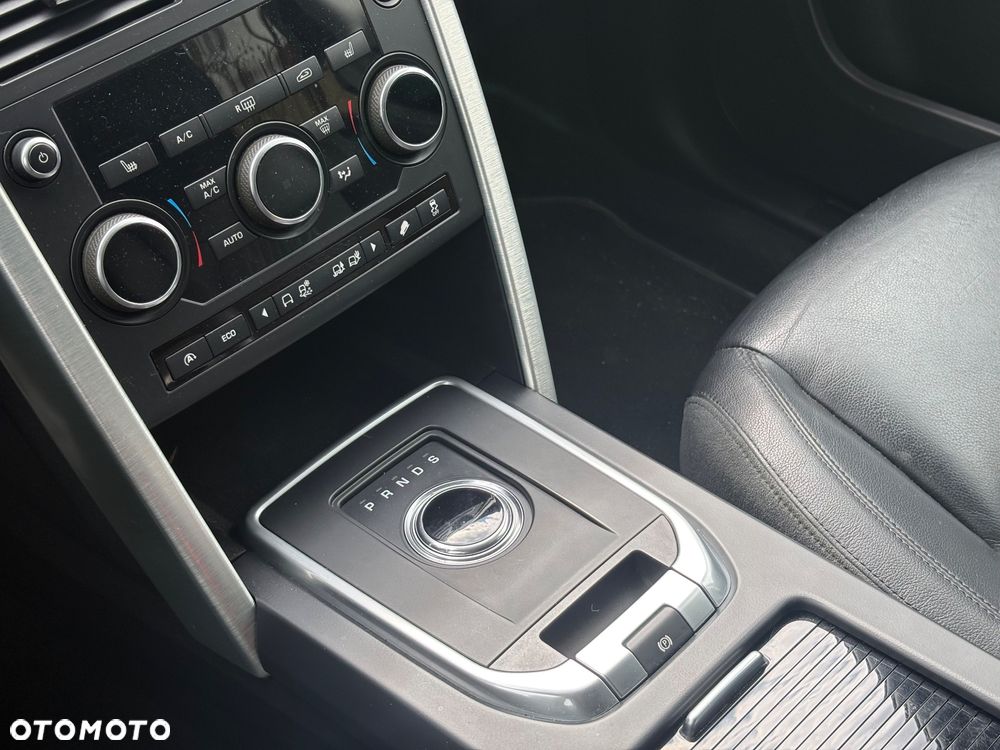 Land Rover Discovery Sport TD4 HSE Luxury - 16