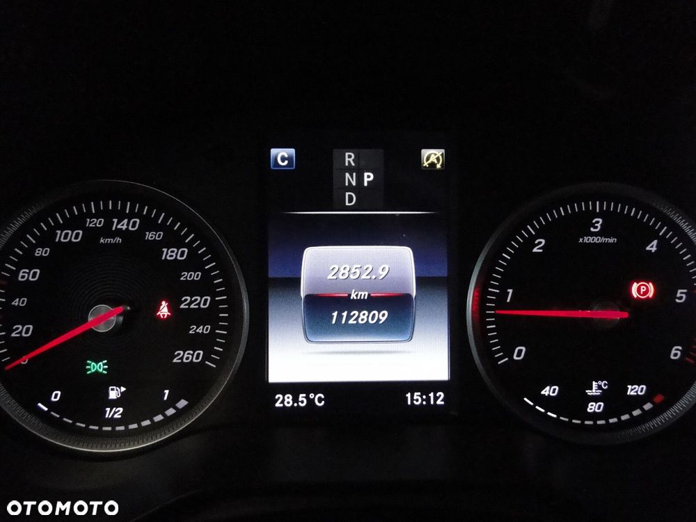 Mercedes-Benz GLC - 28
