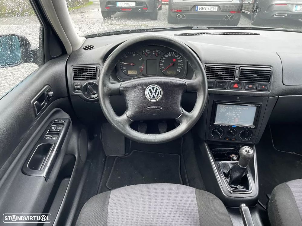 VW Golf Variant 1.9 TDi Highline - 4