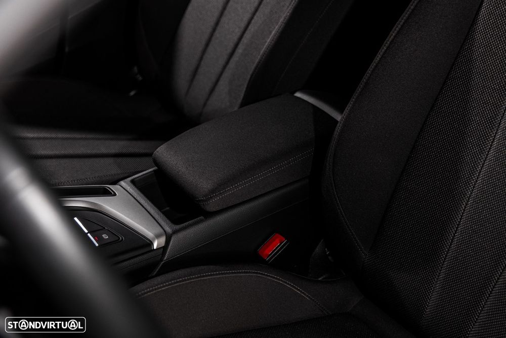 Audi A4 Avant 35 TDI Advanced S tronic - 22