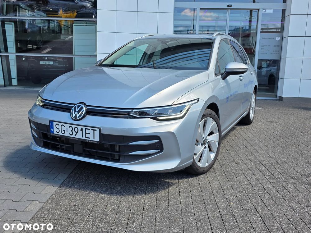 Volkswagen Golf Variant 1.5 eTSI mHEV Life Plus DSG - 4