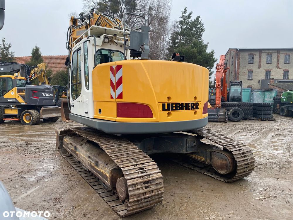 Liebherr R924 COMPACT, 2014 ROK, PŁUG, RAMIĘ 3X ŁAMANE, Z NIEMIEC - 5