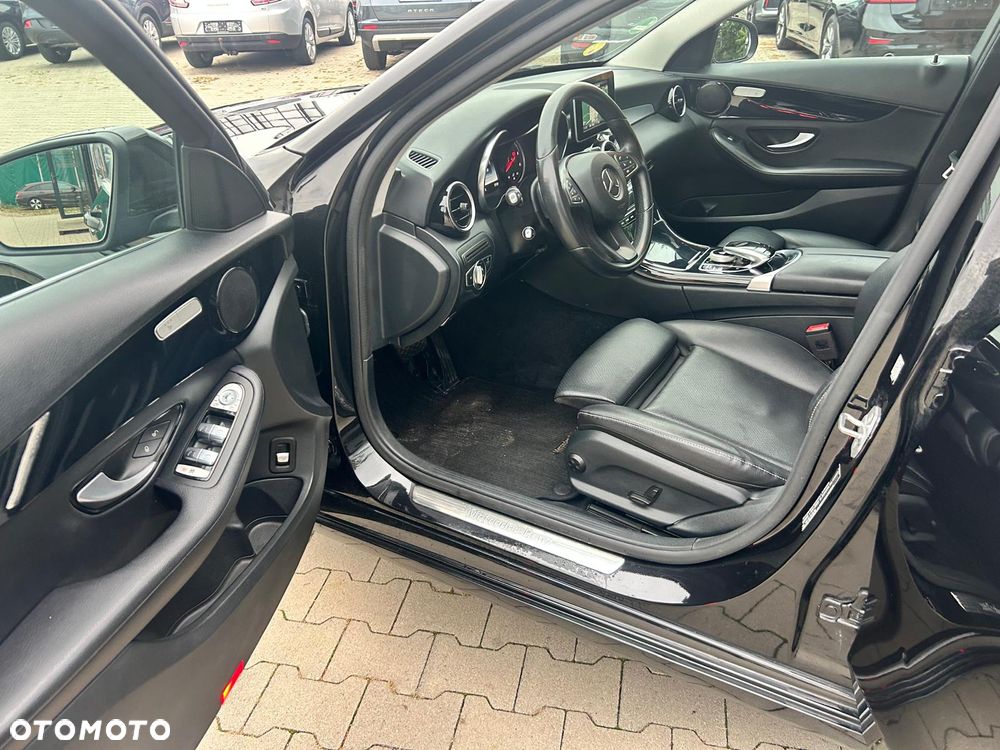 Mercedes-Benz Klasa C 220 d 9G-TRONIC Edition - 19