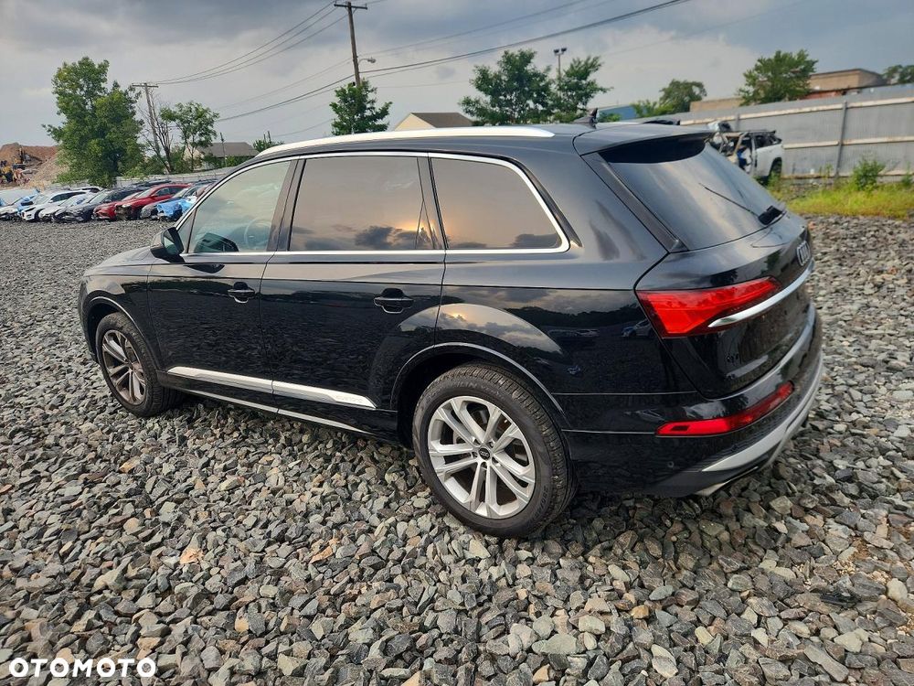 Audi Q7 2024 photo 3