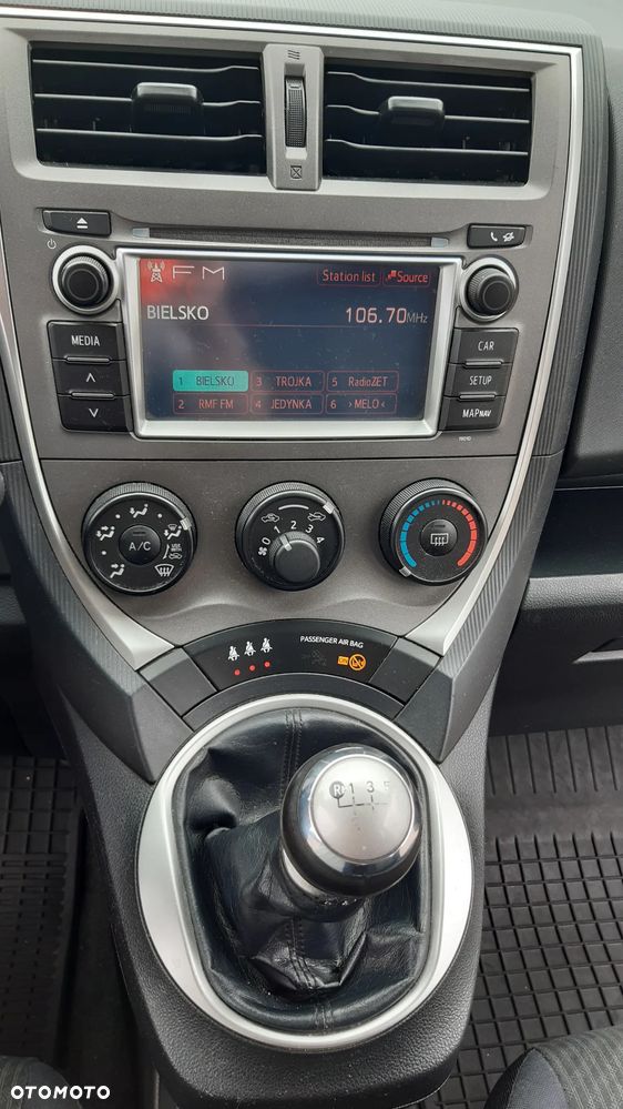Toyota Verso S 1.4 D-4D Active - 21