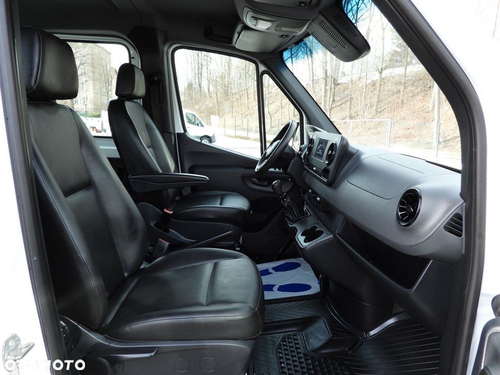 Mercedes-Benz SPRINTER 516 WYWROTKA PODWÓJNA KABINA DOKA 6 MIEJSC TEMPOMAT NAWIGACJA BLIŹNIACZE KOŁA KLIMATYZACJA  160KM - 38