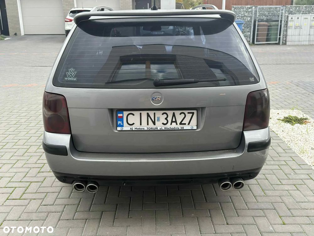 Volkswagen Passat 1.9 TDI Basis - 4
