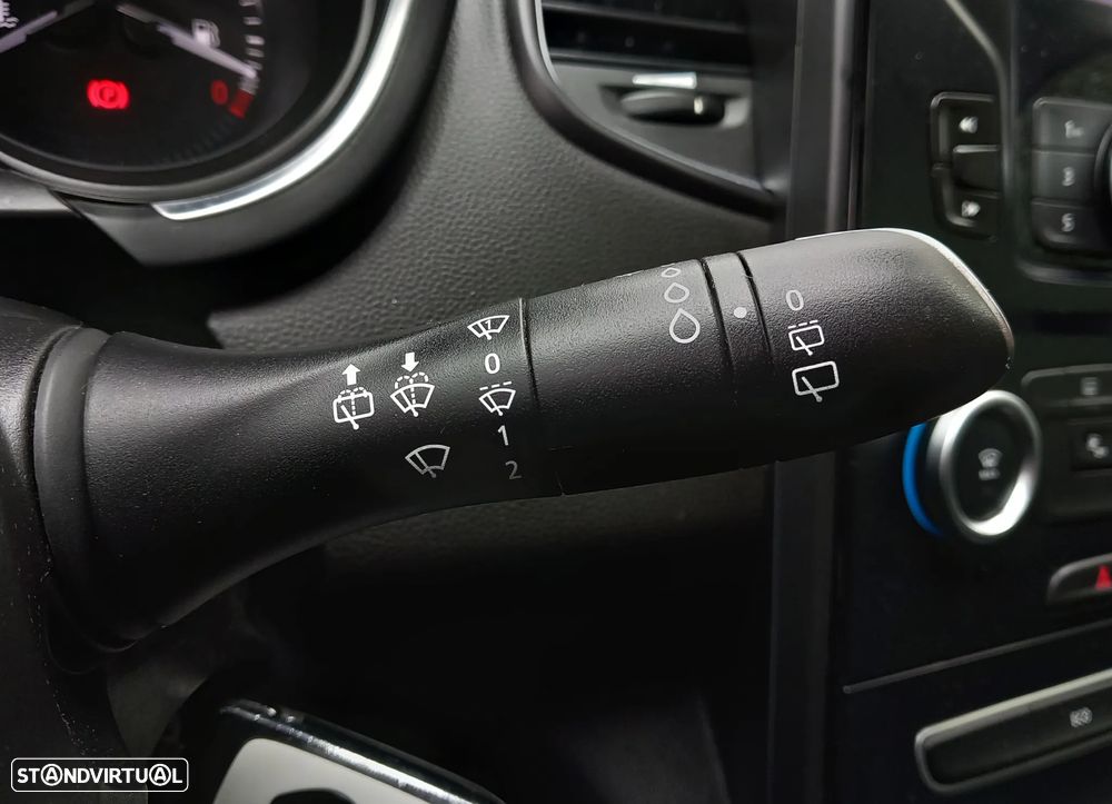 Renault Scénic ENERGY dCi 110 INTENS - 22