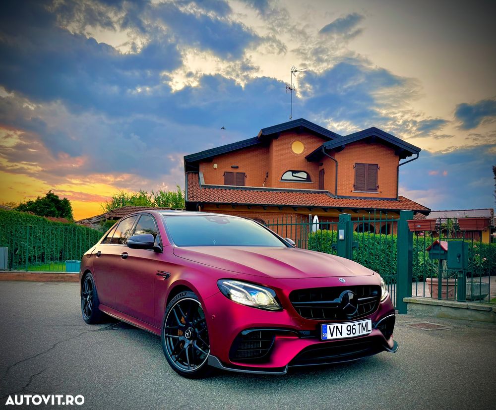 Mercedes-Benz E - 1