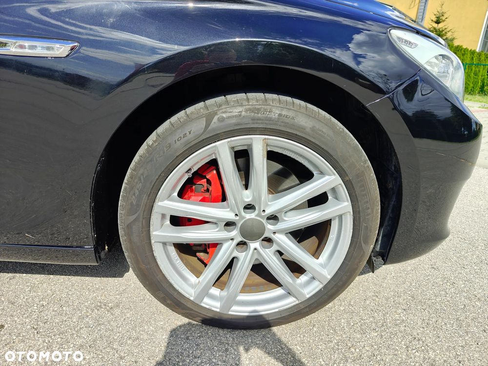 BMW Seria 5 535i - 28