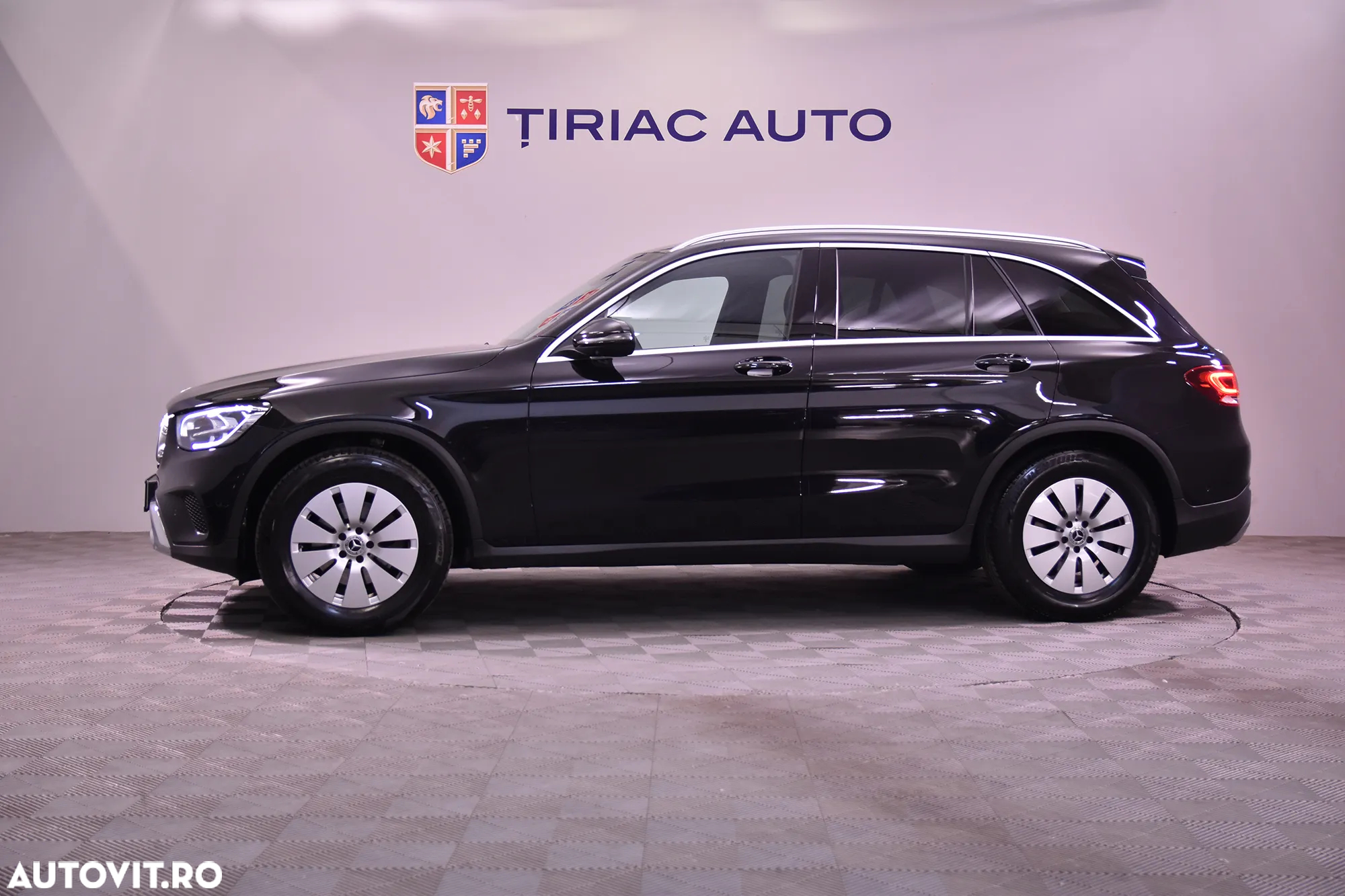 Mercedes-Benz GLC 220 d 4MATIC - 2