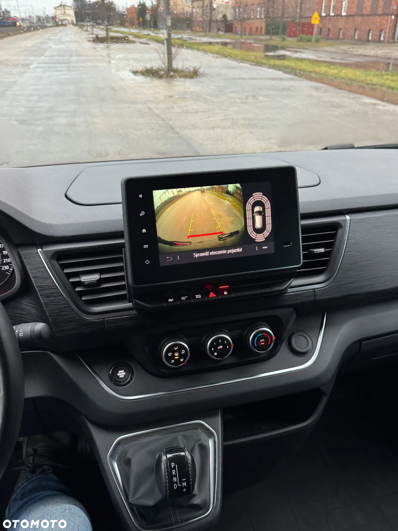 Renault Trafic SpaceClass 2.0 dCi EDC - 3
