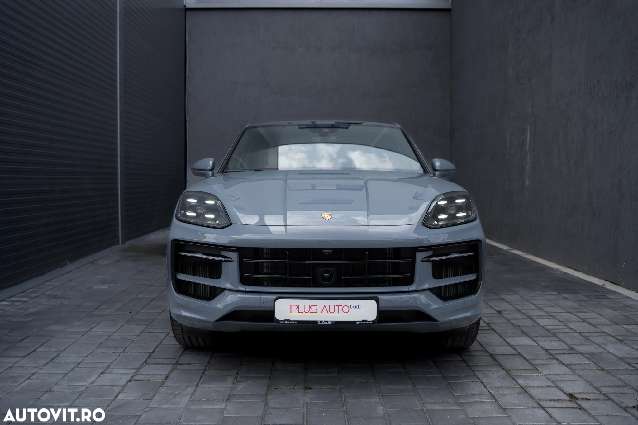 Porsche Cayenne Coupe - 2