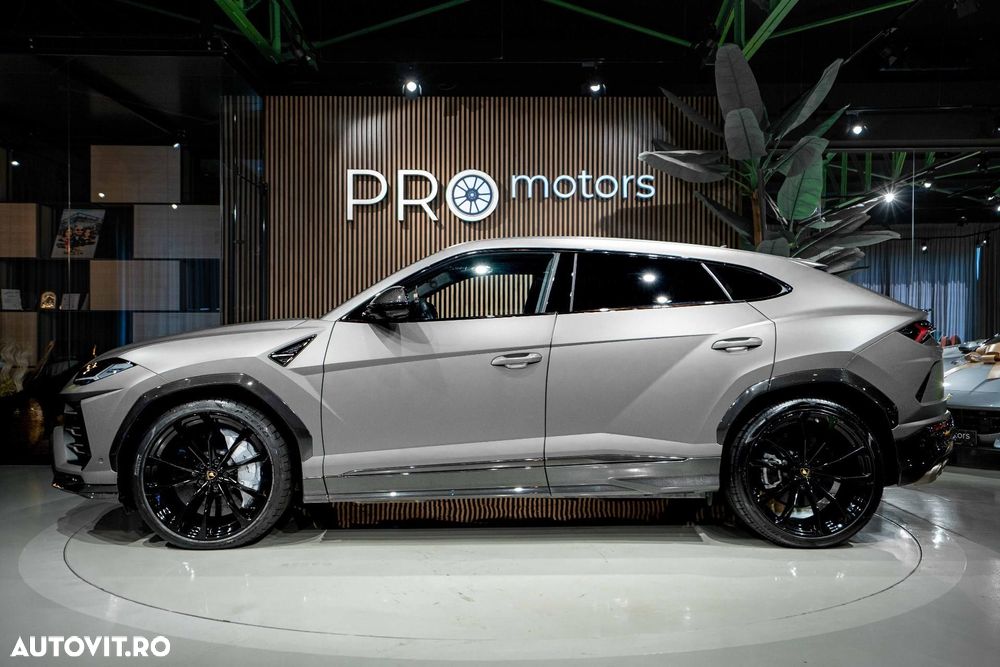 Lamborghini URUS - 6