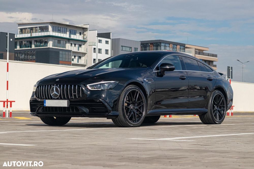 Mercedes-Benz AMG GT 43 4MATIC+ - 2