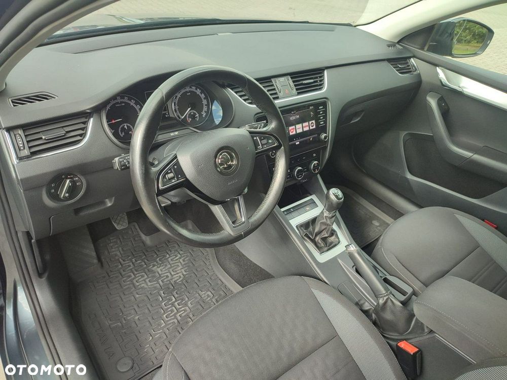 Skoda Octavia - 22