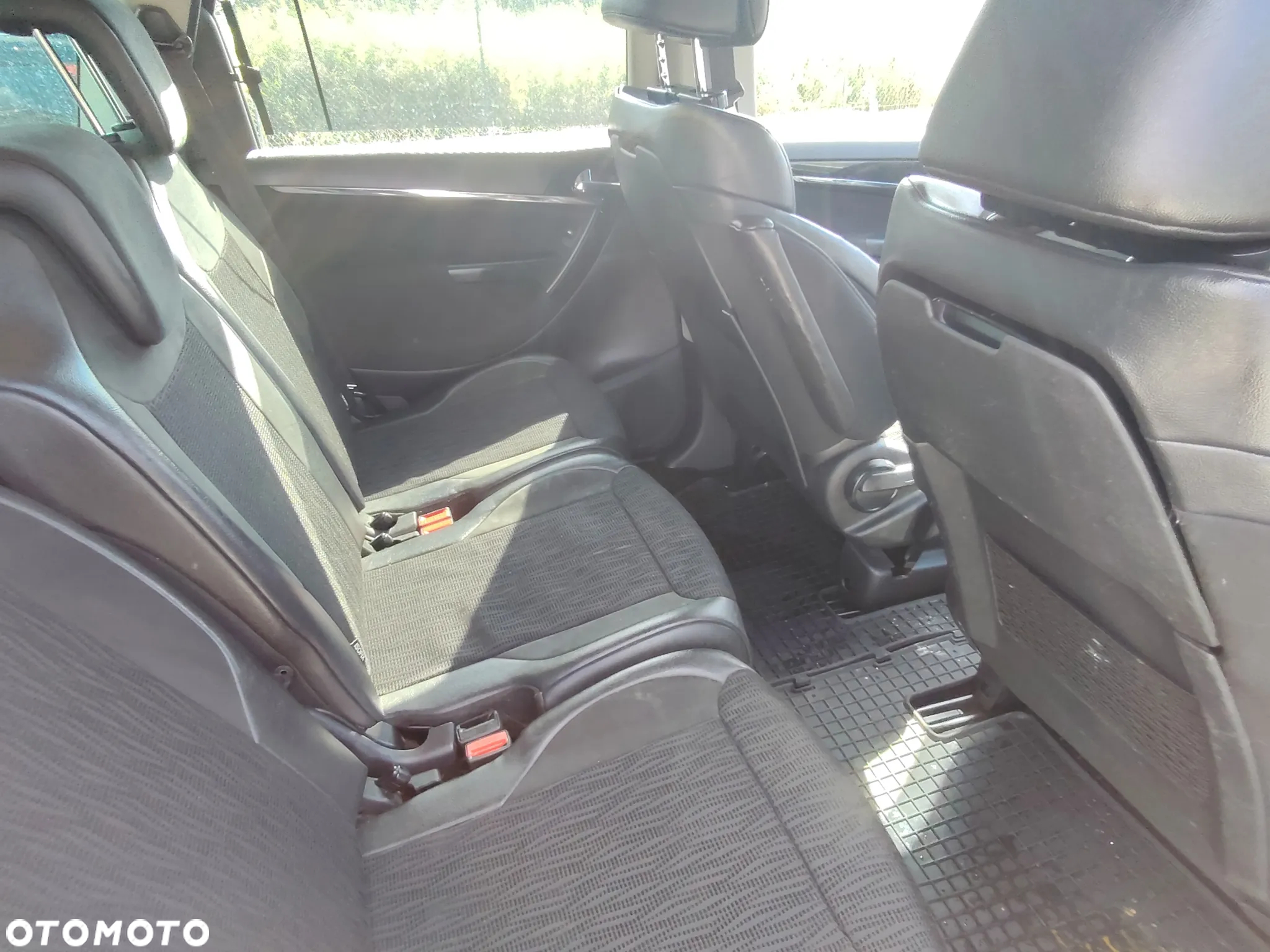 Citroën C4 Picasso - 11