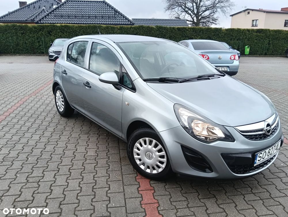 Opel Corsa 1.2 16V Essentia - 3