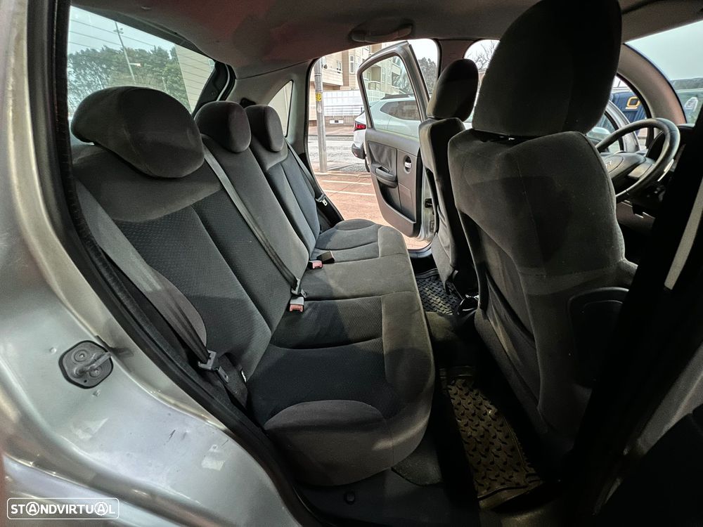 Citroën C3 1.4 HDi Exclusive Sensodrive - 12