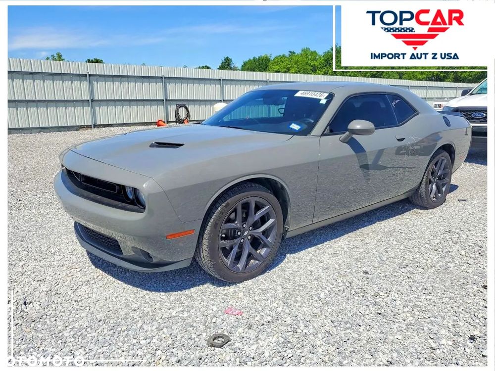 Dodge Challenger - 1