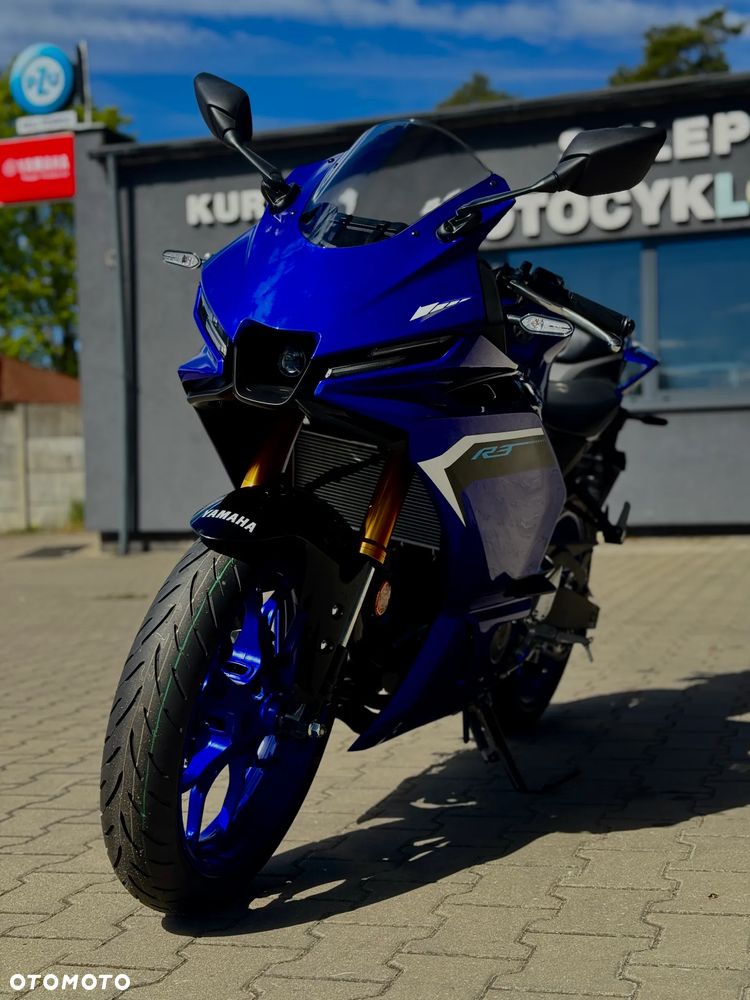 Yamaha R3 - 4
