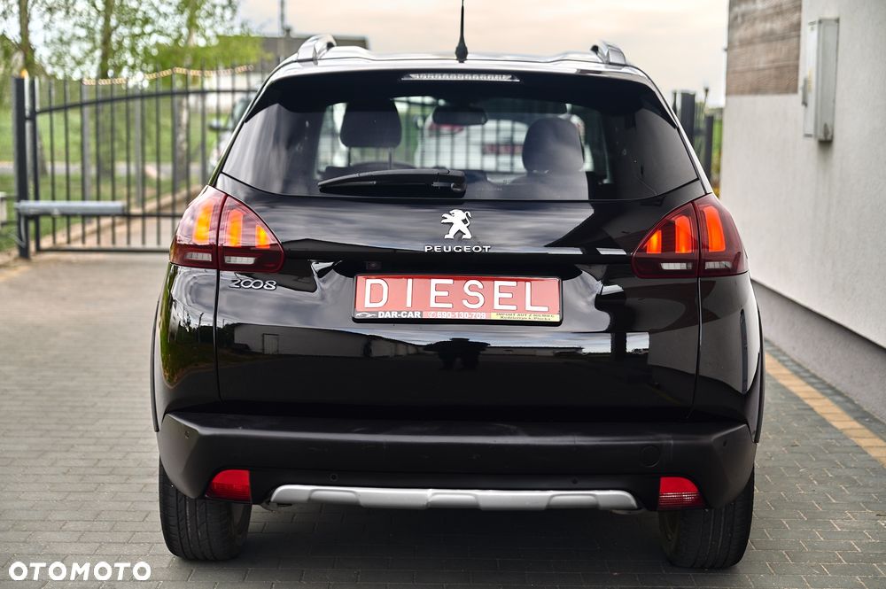Peugeot 2008 1.6 BlueHDi Allure - 9