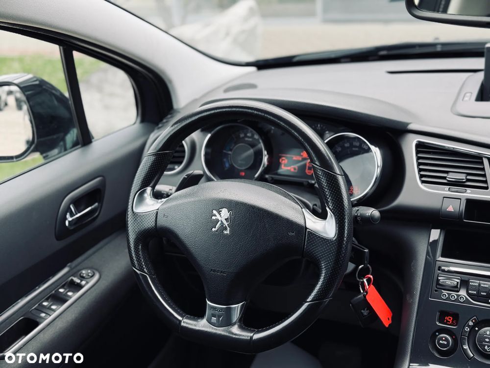 Peugeot 3008 Hybrid4 - 23