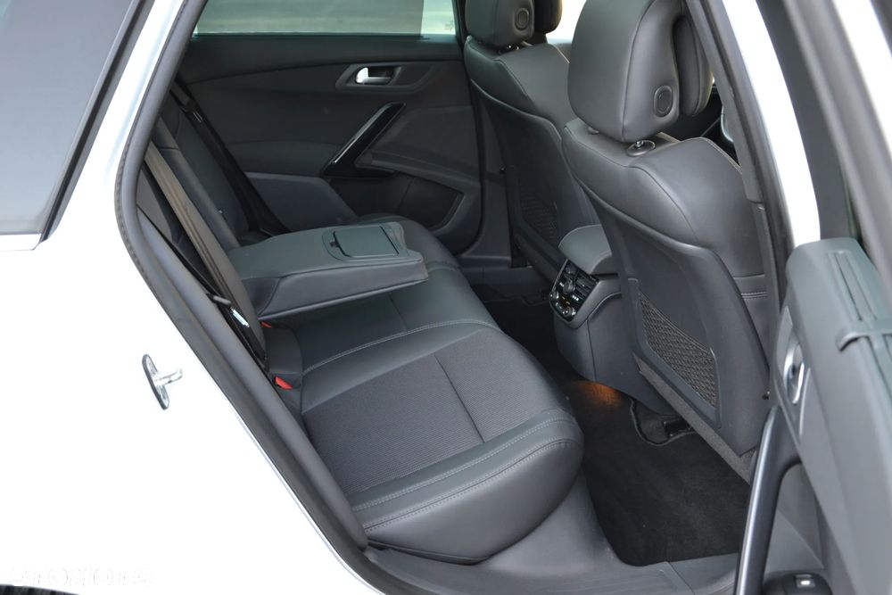 Peugeot 508 BlueHDi FAP 180 Automatik Stop&Start Allure - 36
