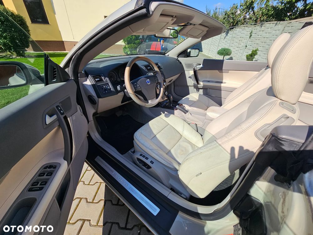 Volvo C70 2.4D5 Summum - 11