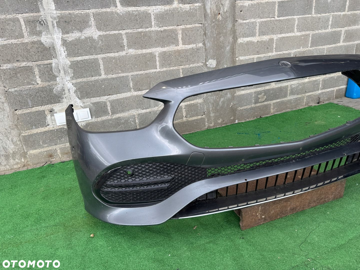 MERCEDES C KLASA W206 A206 ZWYKŁY ZDERZAK PRZEDNI ORG EU - 2
