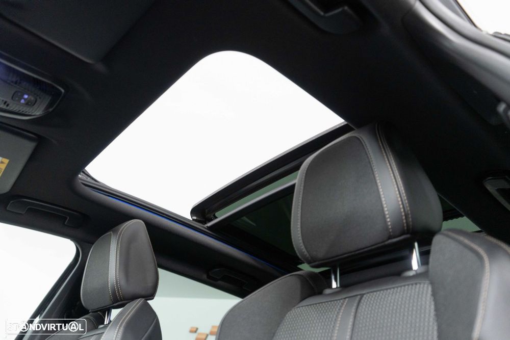 Peugeot 3008 1.6 Hybrid4 GT e-EAT8 - 22